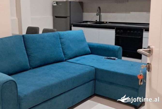 Shtepi me qera 1+1 ne Tirane - 450 Euro