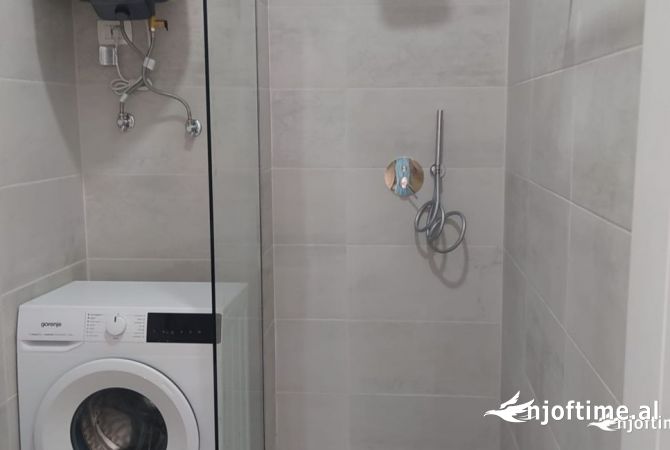 Shtepi me qera Apartament ne Tirane, Garsoniere, Mobilimi E mobiluar, Pagesa 28,000  Leke.