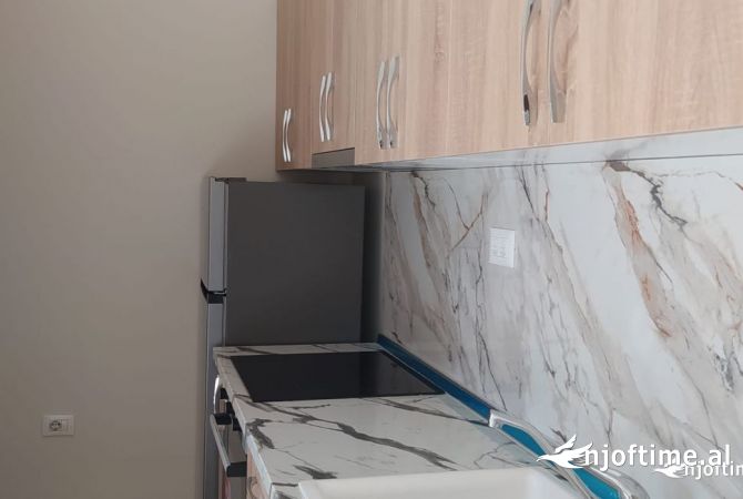 Shtepi me qera Garsoniere ne Tirane - 28,000 Leke