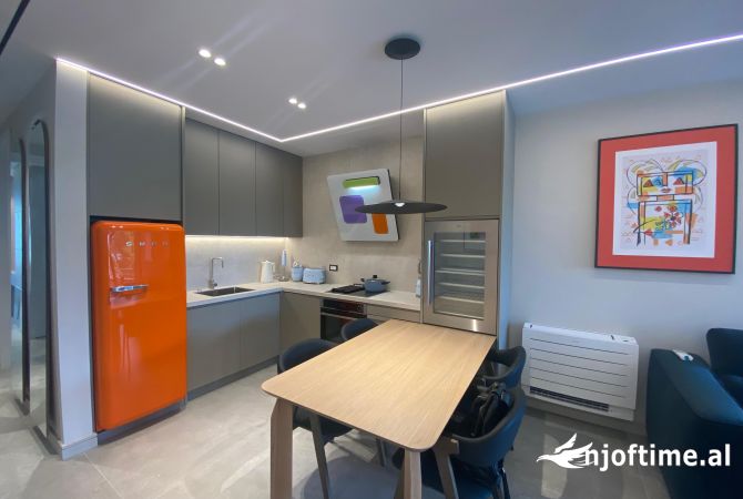 Shtepi ne shitje Apartament ne Durres, 2+1, Mobilimi E mobiluar, Pagesa 420,000  Euro.