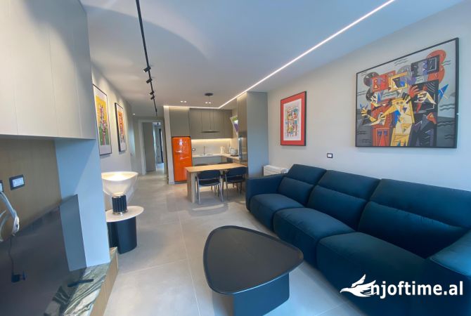 Shtepi ne shitje Apartament ne Durres, 2+1, Mobilimi E mobiluar, Pagesa 420,000  Euro.