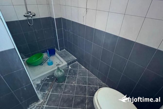 Apartment for sale in Durres 1+1, Emty