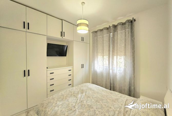Shtepi me qera Apartament ne Tirane, 1+1, Mobilimi E mobiluar, Pagesa 500  Euro.