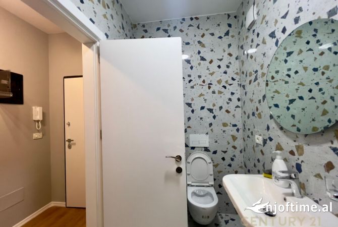 Shtepi me qera Apartament ne Tirane, 1+1, Mobilimi E mobiluar, Pagesa 500  Euro.