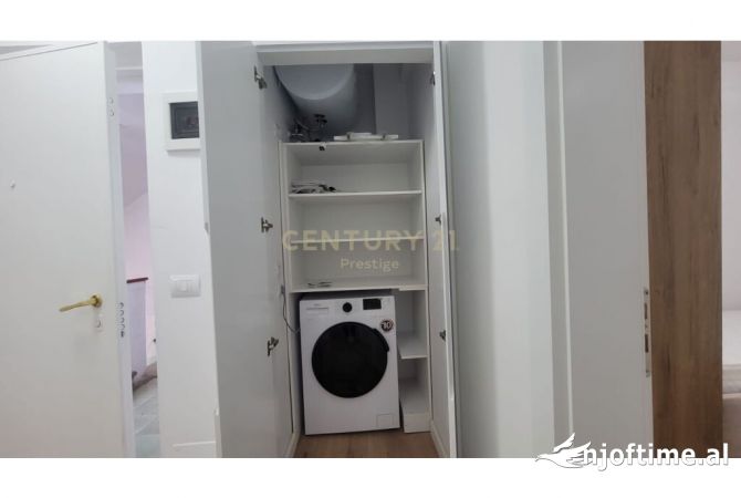 Shtepi me qera Apartament ne Tirane, 2+1, Mobilimi E mobiluar, Pagesa 700  Euro.