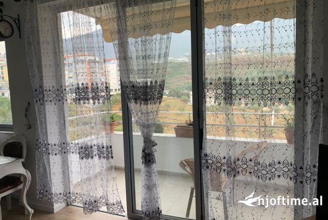 Shtepi me qera Apartament ne Tirane, 1+1, Mobilimi E mobiluar, Pagesa 350  Euro.