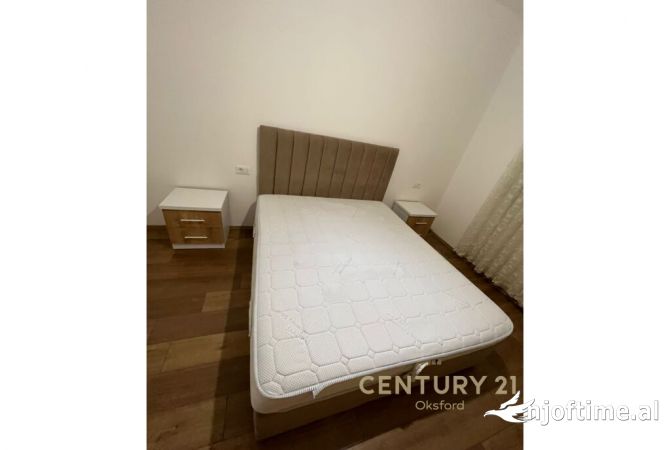 Shtepi me qera Apartament ne Tirane, 1+1, Mobilimi E mobiluar, Pagesa 500  Euro.