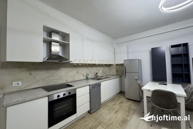 Shtepi me qera 2+1 ne Tirane - 520 Euro