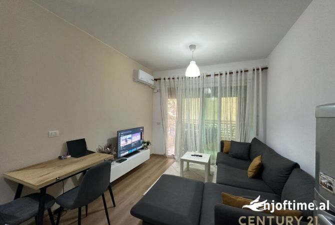 Shtepi me qera 1+1 ne Tirane - 600 Euro
