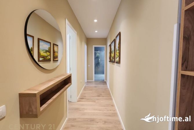 Shtepi me qera Apartament ne Tirane, 2+1, Mobilimi E mobiluar, Pagesa 1,000  Euro.