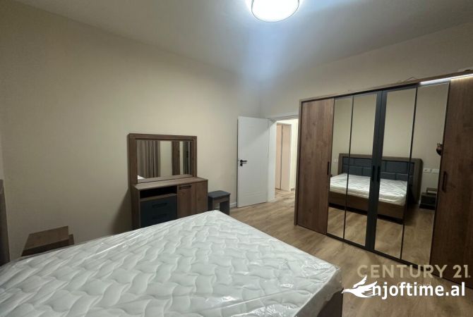 Shtepi me qera 2+1 ne Tirane - 500 Euro