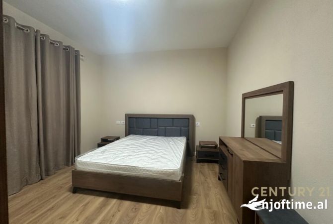 Shtepi me qera 2+1 ne Tirane - 500 Euro