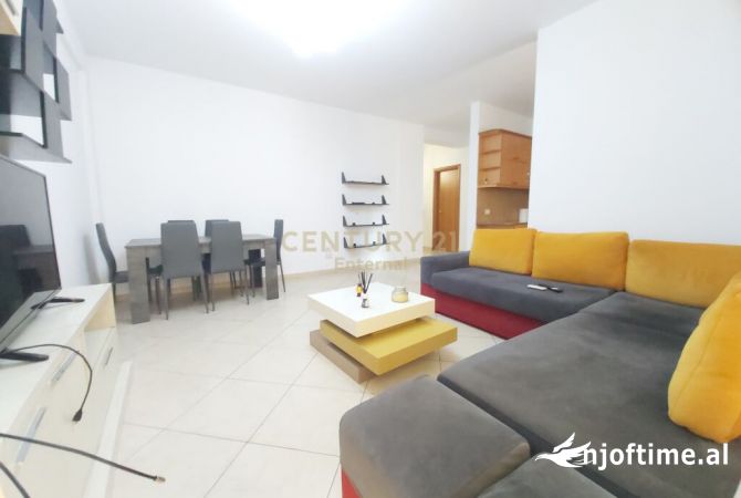 Shtepi me qera 2+1 ne Tirane - 500 Euro