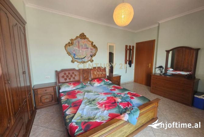 Shtepi me qera Apartament ne Tirane, 2+1, Mobilimi E mobiluar, Pagesa 600  Euro.