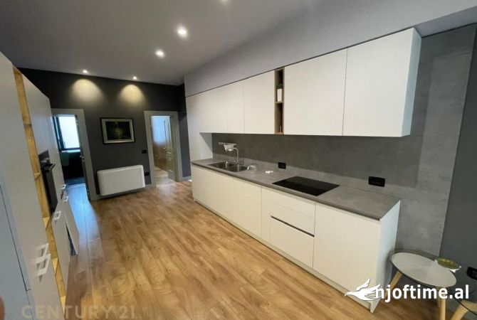 Shtepi me qera Apartament ne Tirane, 3+1, Mobilimi E mobiluar, Pagesa 1,200  Euro.