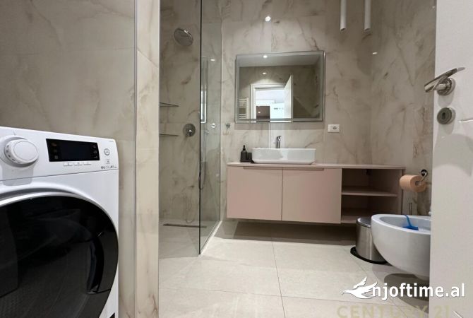 Shtepi me qera Apartament ne Tirane, 2+1, Mobilimi E mobiluar, Pagesa 1,500  Euro.