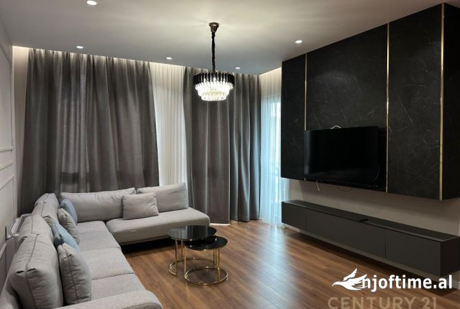 Tek Square21 Japim Me Qira Apartament 2+1+2!