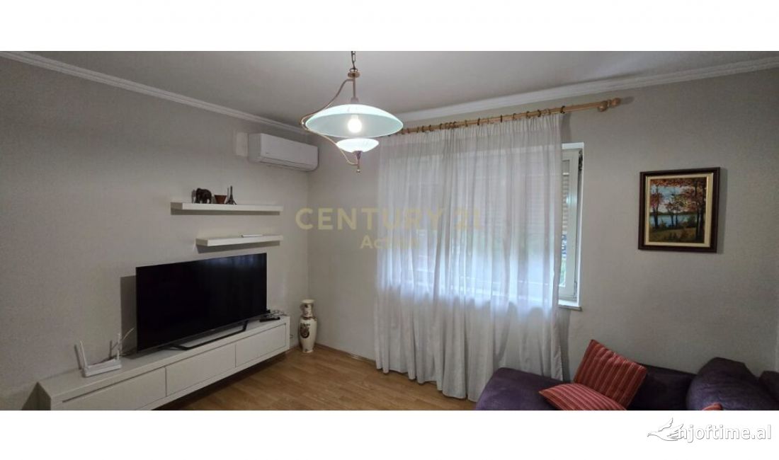 Shtepi me qera Apartament ne Tirane, 2+1, Mobilimi E mobiluar, Pagesa 600  Euro.
