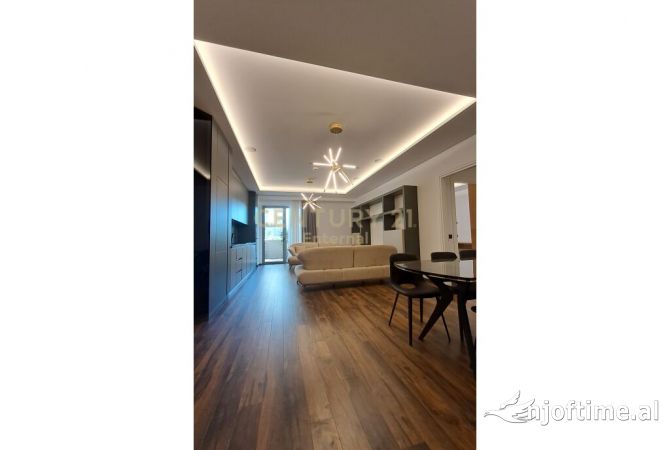 Shtepi me qera Apartament ne Tirane, 2+1, Mobilimi E mobiluar, Pagesa 2,500  Euro.