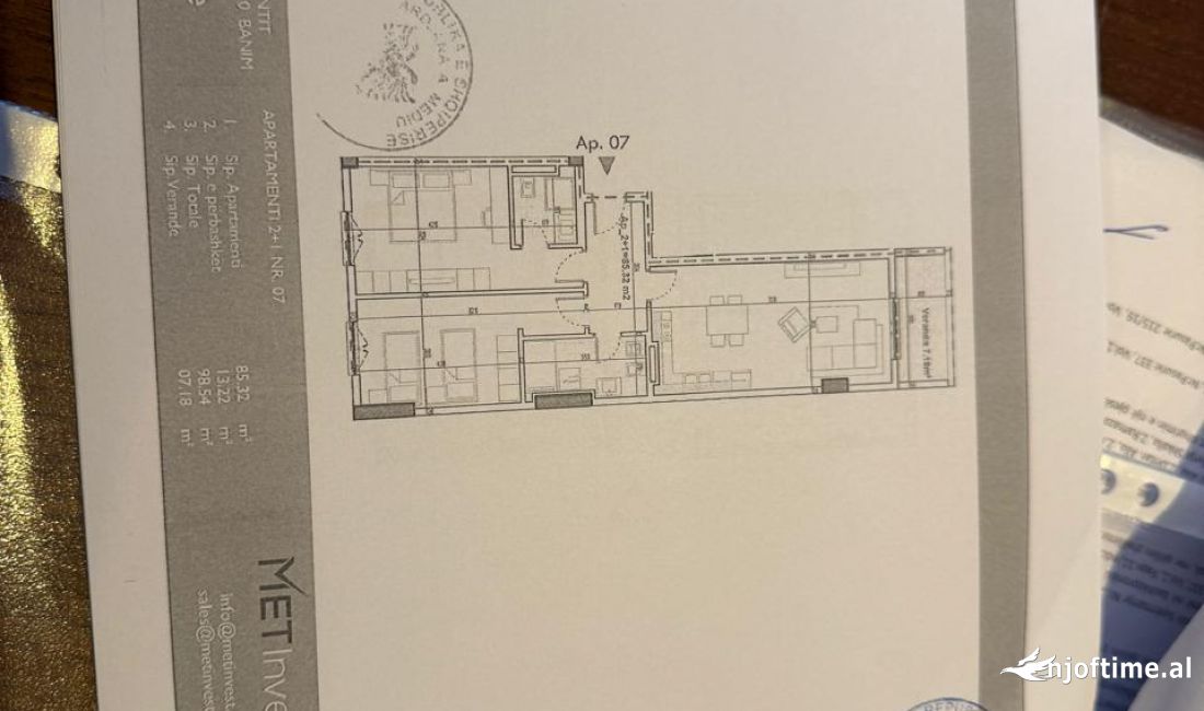 Shtepi ne shitje Apartament ne Tirane, 2+1, Mobilimi Bosh, pa mobiluar, Pagesa 92,000  Euro.
