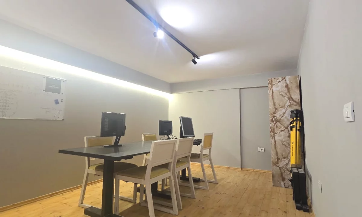 Apartment for sale in Tirana Garsoniere, In Part