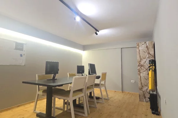 House for Sale Garsoniere in Tirana - 5,000,000 Leke