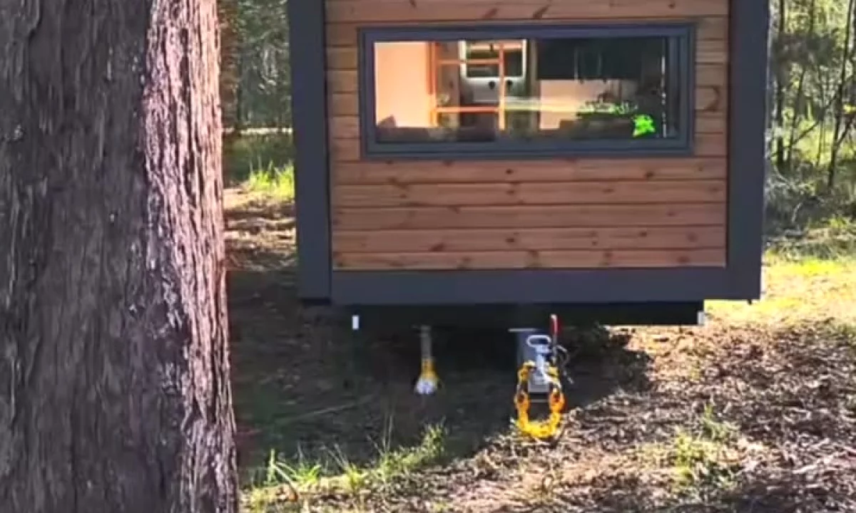 Luxury villas for sale in Tirana 1+1, Emty