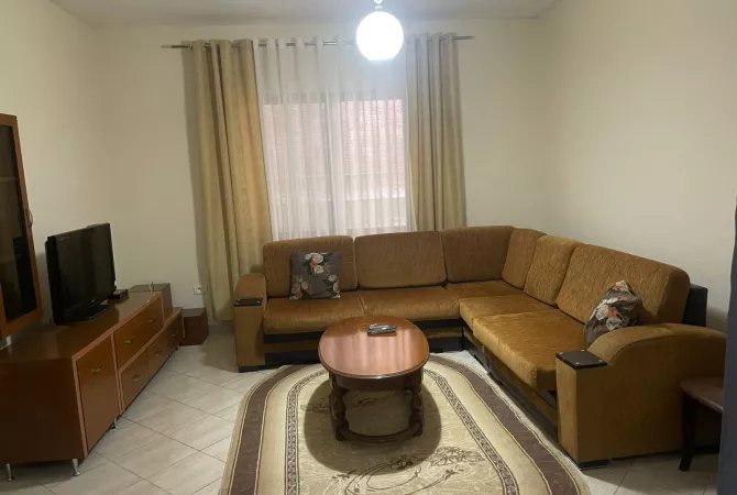 Casa in affitto 2+1 a Tirana - 33,000 Leke