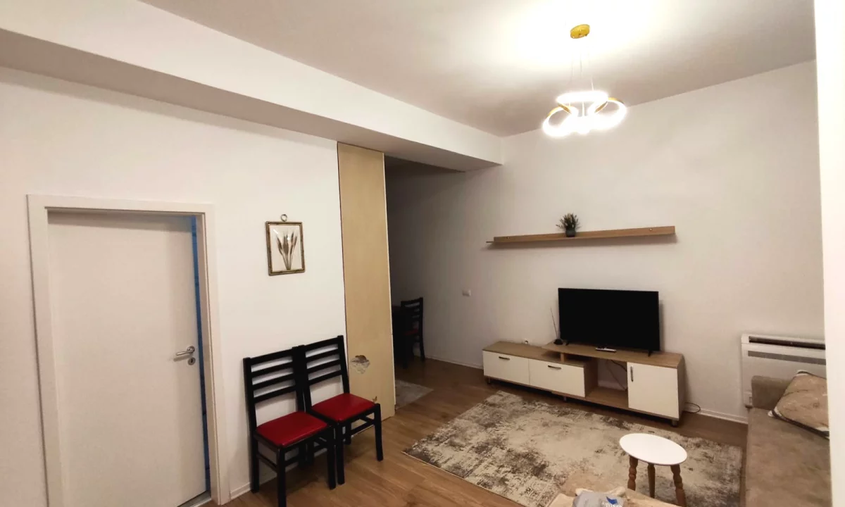 Shtepi me qera Apartament ne Tirane, 1+1, Mobilimi E mobiluar, Pagesa 42,000  Leke.