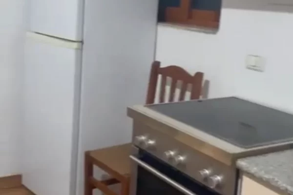 Appartamento in affitto a Tirana 1+1, Arredato