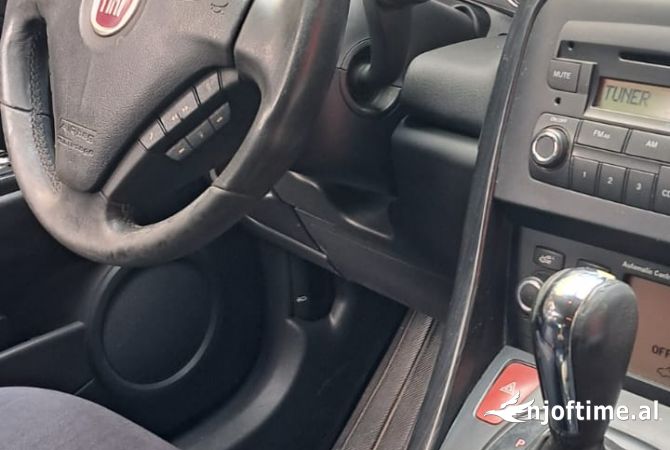 Auto in Vendita  a Tirana - 2,800 Euro
