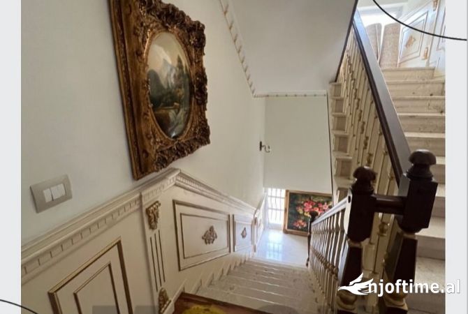 Casa in vendita 7+1 a Tirana - 1,000,000 Euro