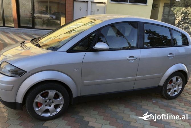 Makina ne shitje  ne Fier - 3,150 Euro