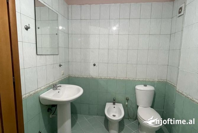 Apartment for rent in Tirana 2+1, In Part