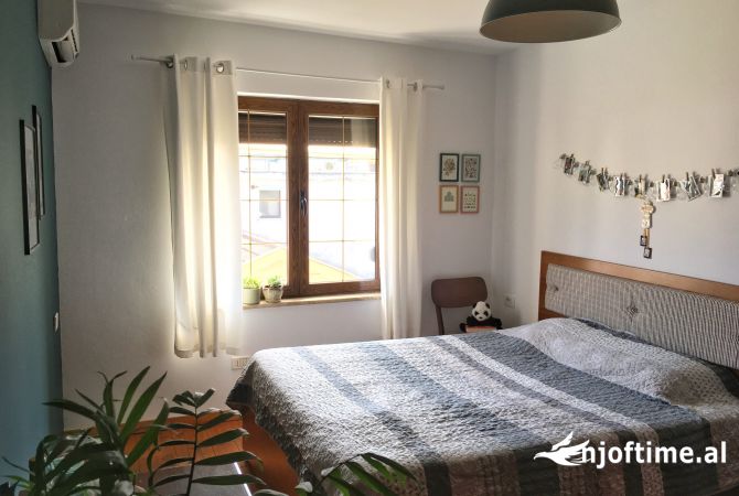 Shtepi me qera 2+1 ne Tirane - 55,000 Leke