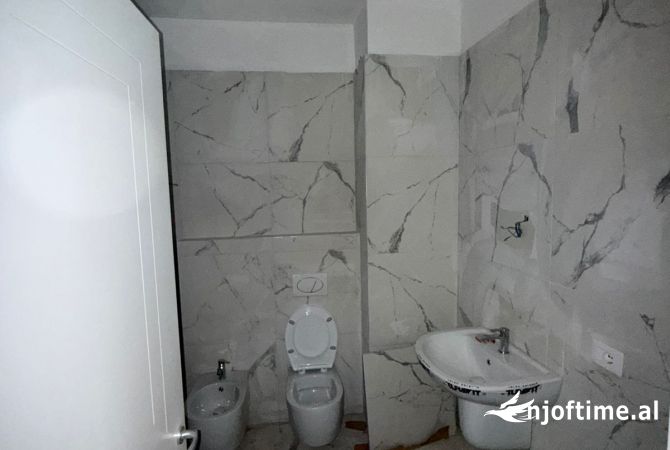 Shtepi ne shitje 2+1 ne Tirane - 161,000 Euro