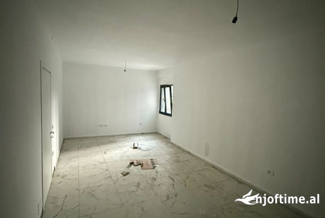 Shtepi ne shitje 2+1 ne Tirane - 161,000 Euro
