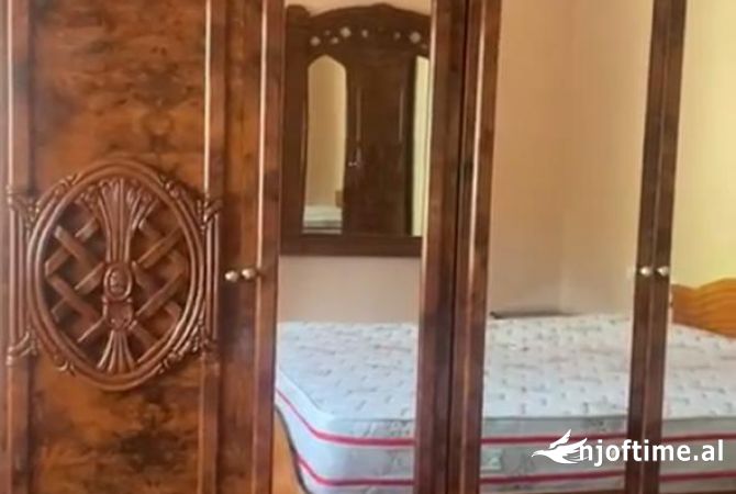 Shtepi me qera Apartament ne Tirane, 2+1, Mobilimi E mobiluar, Pagesa 38,000  Leke.