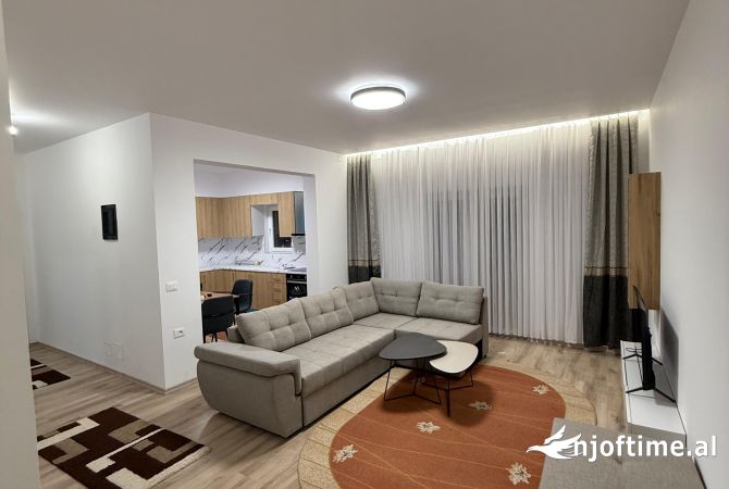 Shtepi me qera 3+1 ne Tirane - 700 Euro