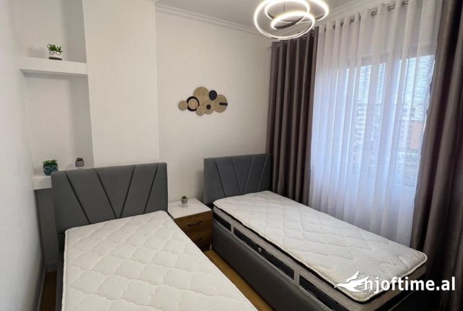 Shtepi ne shitje 2+1 ne Tirane - 126,000 Euro