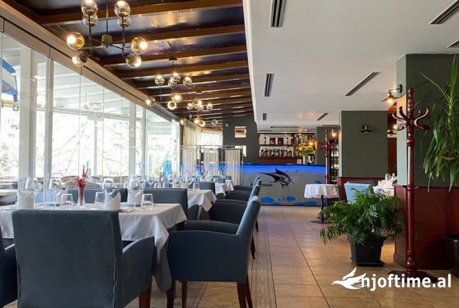 Jepet restorant me qera tek Brryli 