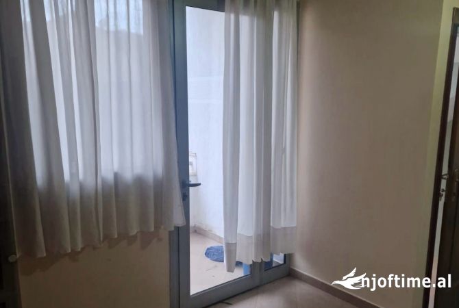 Shtepi me qera 3+1 ne Tirane - 500 Euro