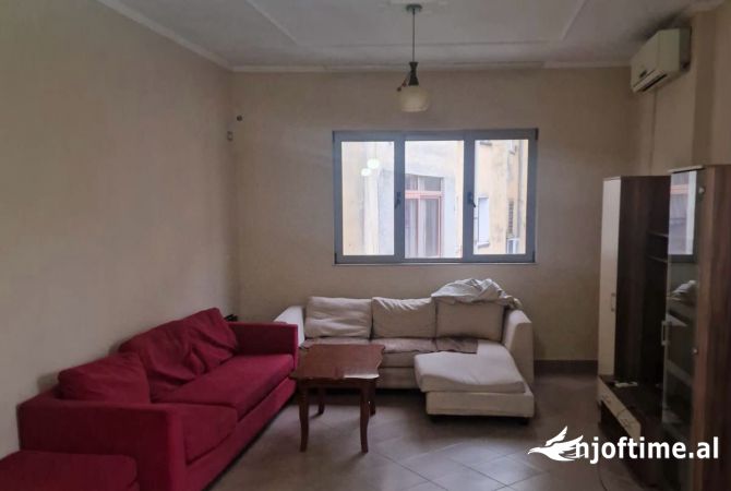 Shtepi me qera 3+1 ne Tirane - 500 Euro