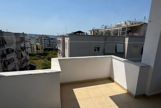 Casa in vendita 2+1 a Tirana - 129,000 Euro