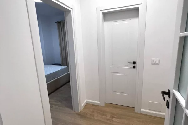 Shtepi me qera 2+1 ne Tirane - 1,100 Euro