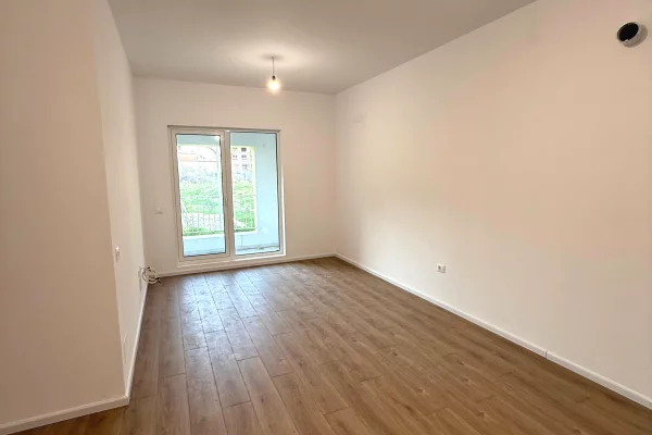 Shtepi ne shitje 2+1 ne Tirane - 13,000,000 Leke