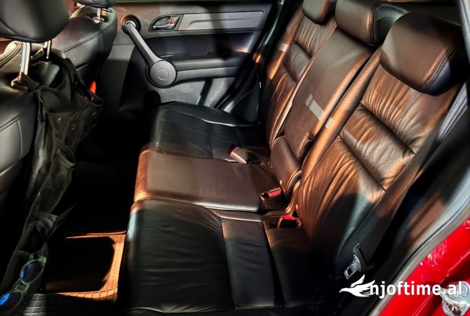 Makina ne shitje  ne Tirane - 9,500 Euro