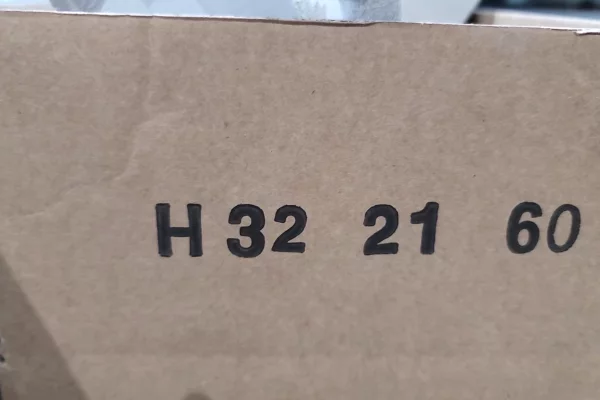 Artikuj te ndryshem ne Durres - 6,600 Leke