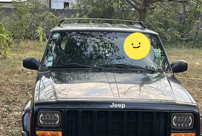 Makina ne shitje ne Tirane - 6,000 Euro
