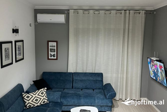 Shtepi me qera Apartament ne Tirane, 1+1, Mobilimi E mobiluar, Pagesa 600  Euro.
